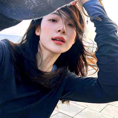 明天、我会成为谁的女友