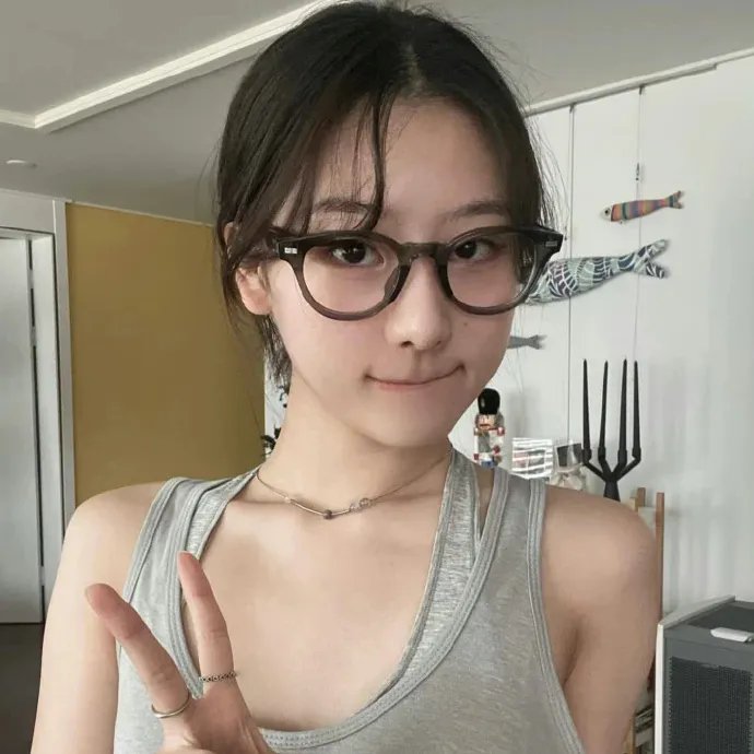 艾玛好色